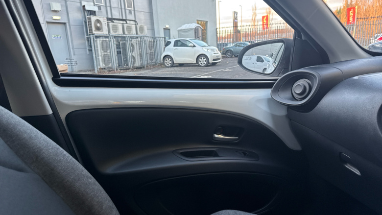 Toyota Aygo X 1.0 VVT-i Pure 5dr Petrol Hatchback